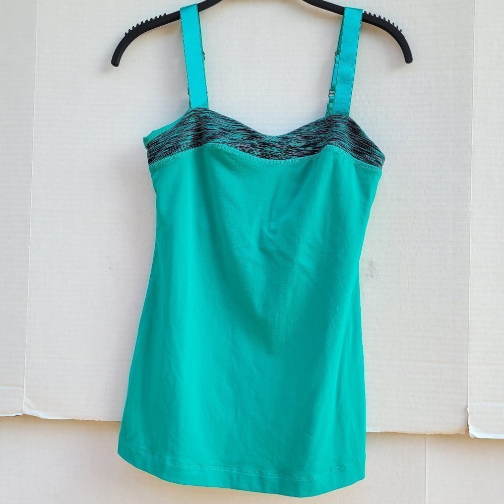 Lululemon athletica top size 6